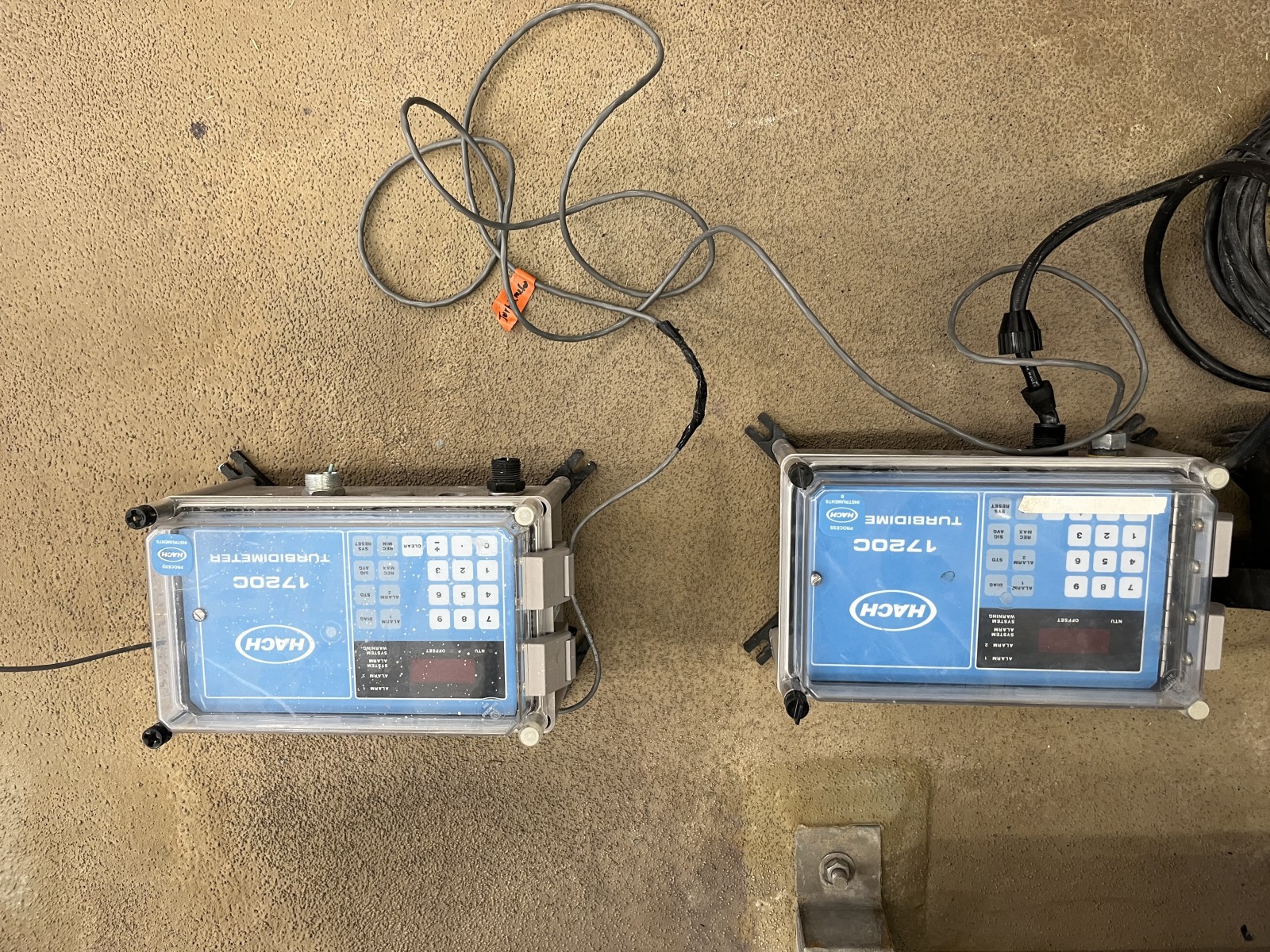 Hach 1720C turbidimeter control equipment