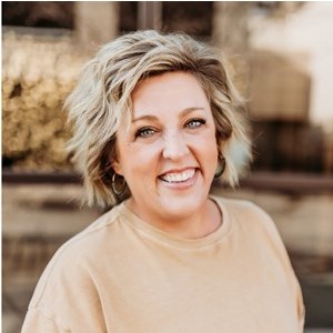 Photo of Kari Nye