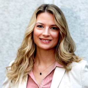 Stephanie Poux, CAS