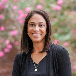 Silvia Davis