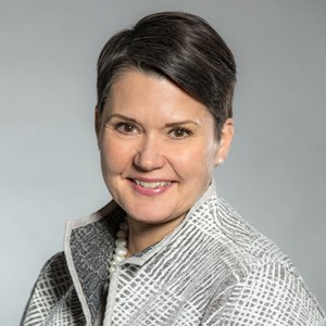 Photo of Liz Farr