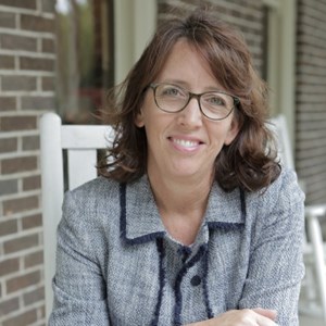 Photo of Rhonda Bennett