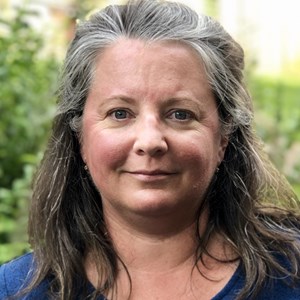 Photo of Suzanne Macpherson