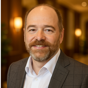 Photo of Robert Rauchhaus
