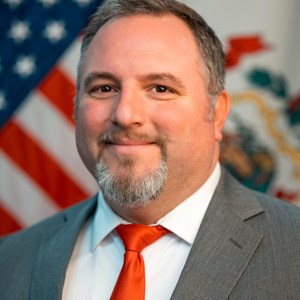Luke Peters