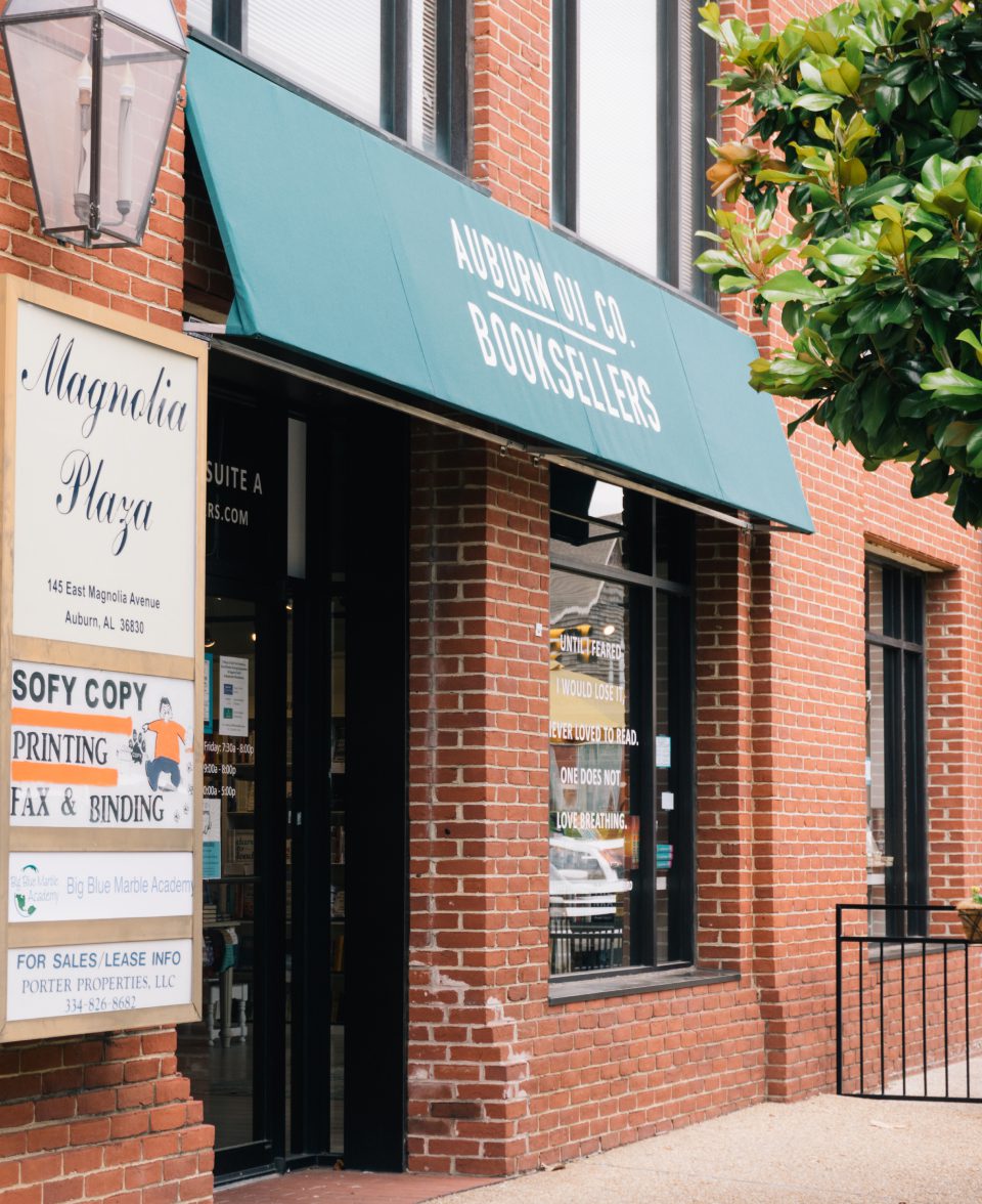 Auburn Oil Co. storefront