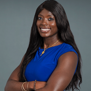 Photo of Lisa Akintilo