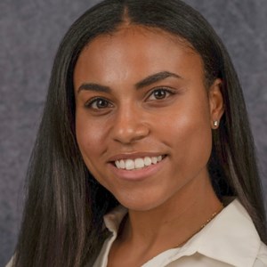 Photo of Alexis Holmes
