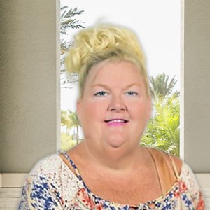 Photo of Kelli Meyers