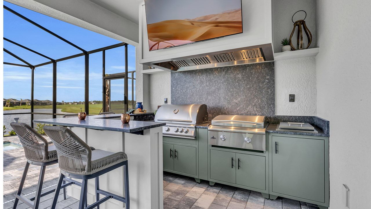 Outdoor Kitchen