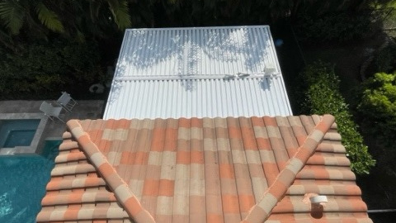 Roof Cleaning Company