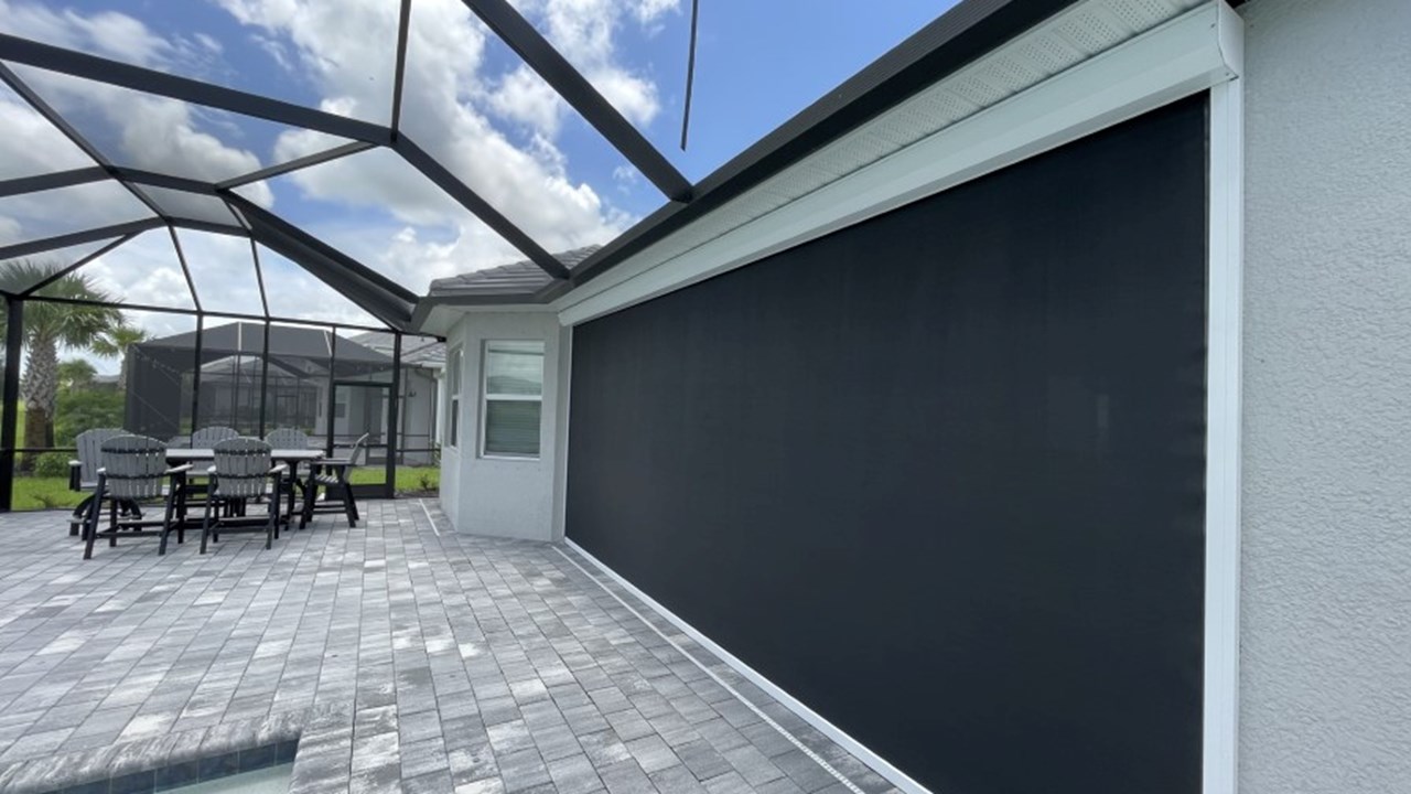 Lanai Hurricane Screens in Naples, FL