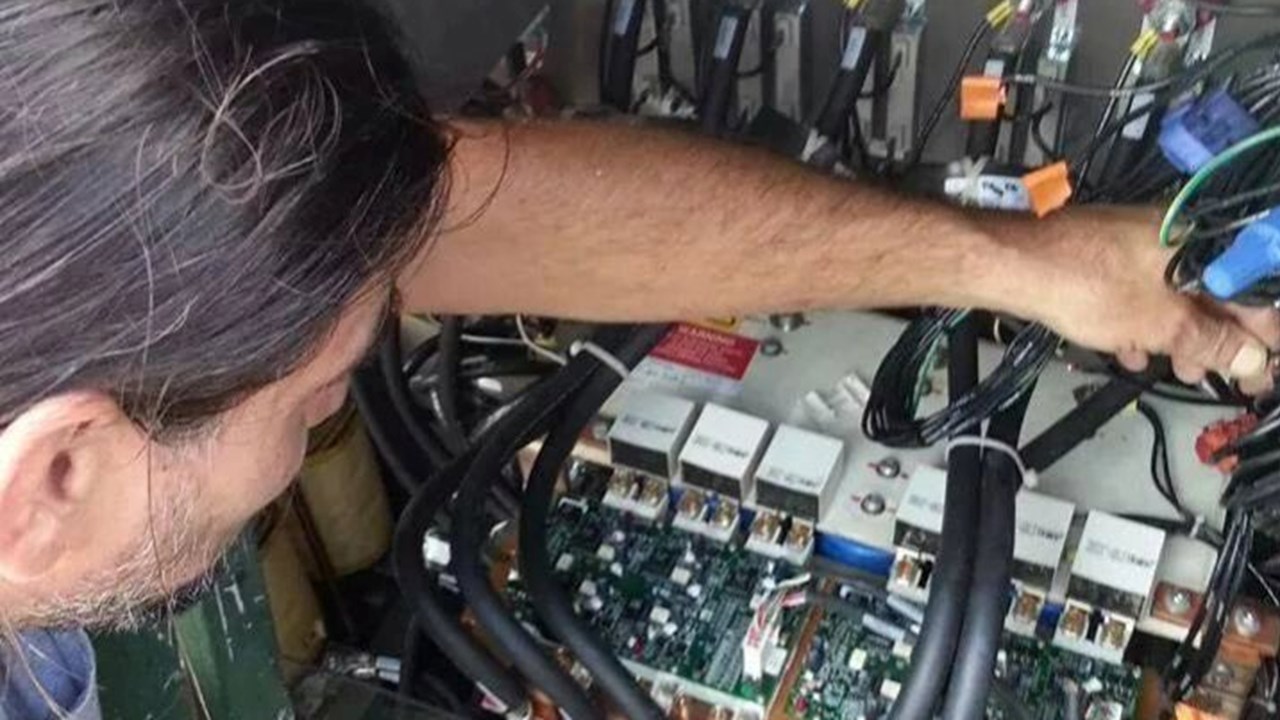 Airsource Air Conditioning technician and service van