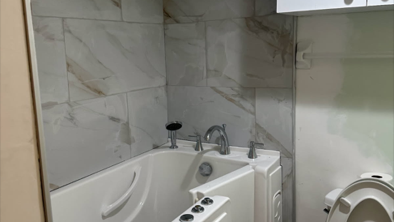 Walk-In Tub