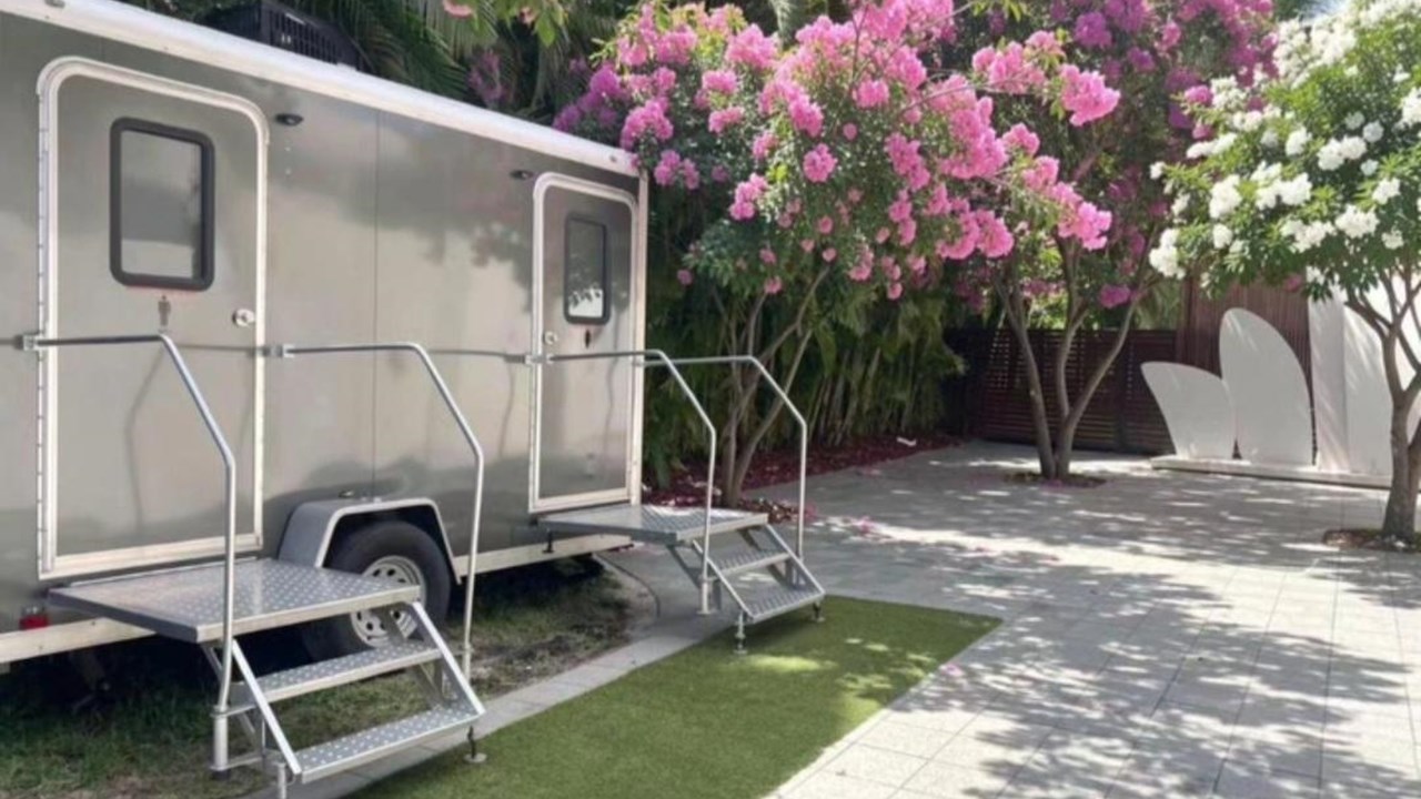 The small plus 2 stalls 