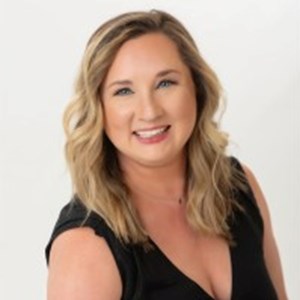 Photo of Shanna McDade