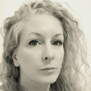 Amanda Jennings