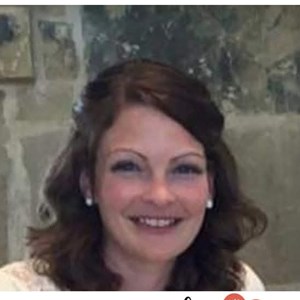 Photo of Erica Roe