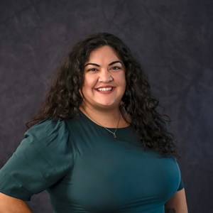 Beatriz "Bea" Kimball