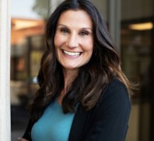 Photo of Samantha Sanders