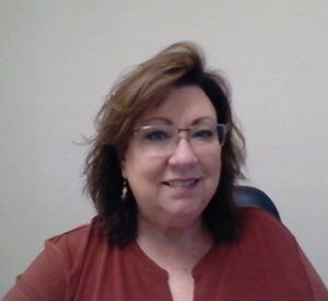 Photo of Lori Heslewood