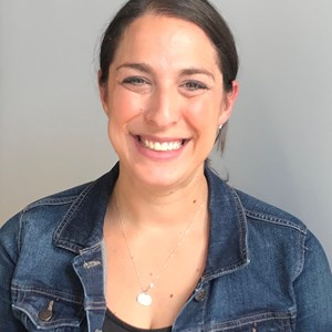 Adena Barber