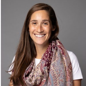 Photo of Andrea Strauss