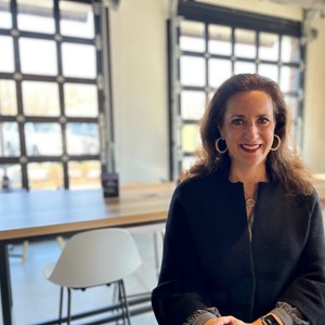Photo of Carrie Roth
