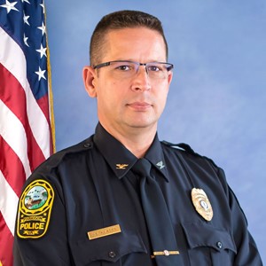 Stephen E Keatts