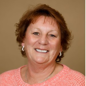 Photo of Shirley Lund