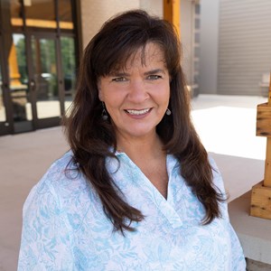 Photo of Karen Carlyle