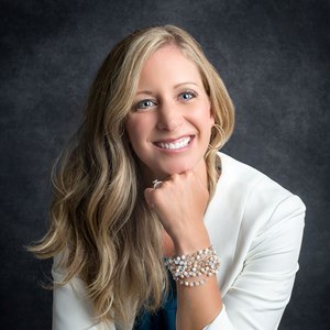 Photo of Lindsay Sherrill