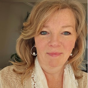 Photo of Donna VanDyne