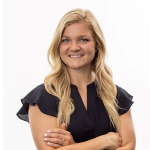 Claire Etgen
