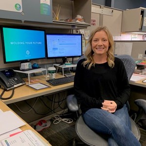 Photo of Elizabeth Detampel