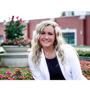 Photo of Becca Buchs