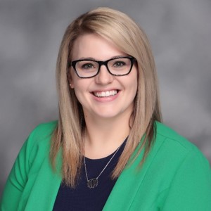 Photo of Mindy Lowe