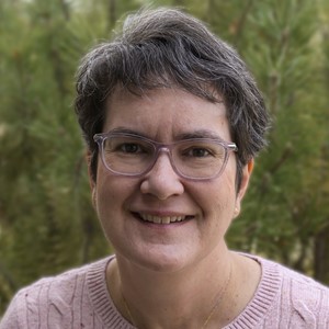 Lale Lovell