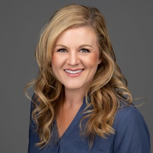 Stephanie Titus