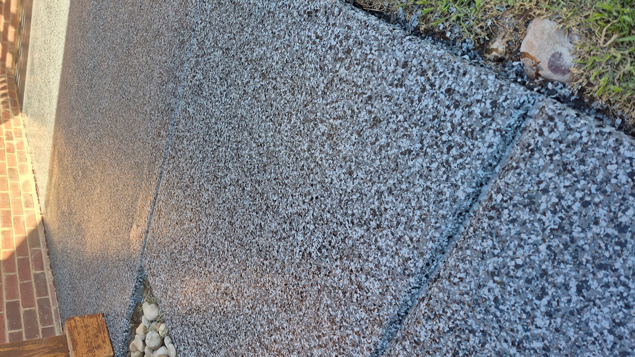 Epoxy Flake Patio