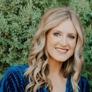 Photo of JoBeth Vance